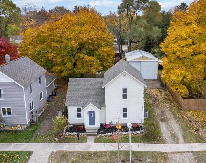 48 Carrie Street Nw, Sparta village