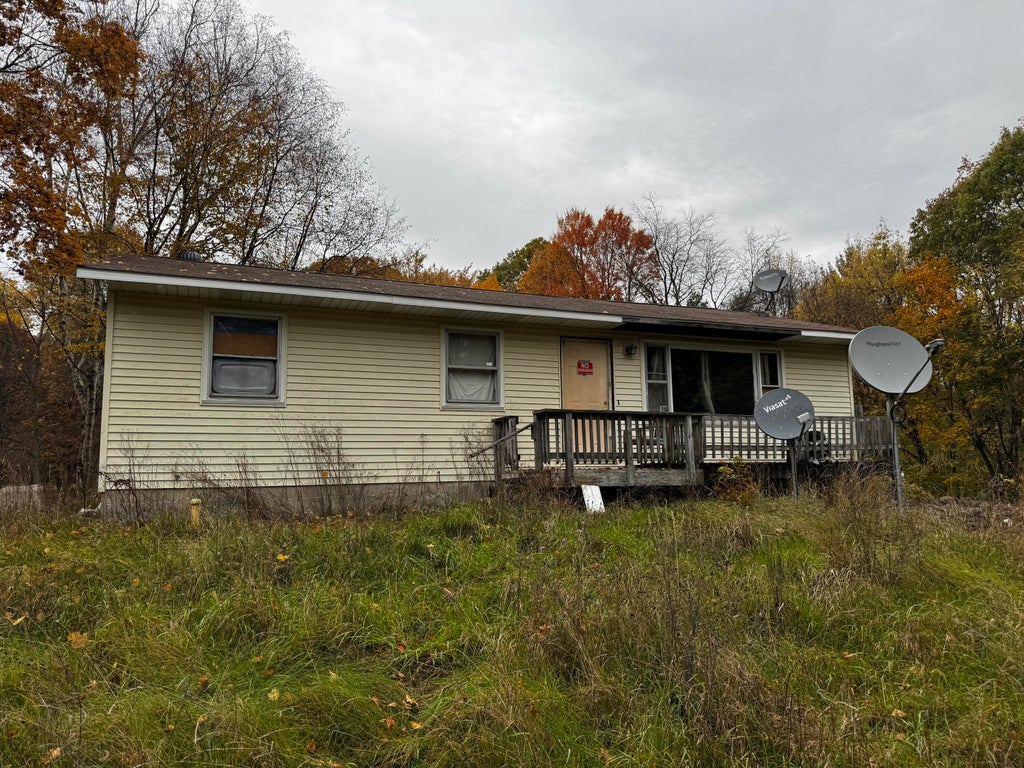 215 E 136th Street, Unknown City