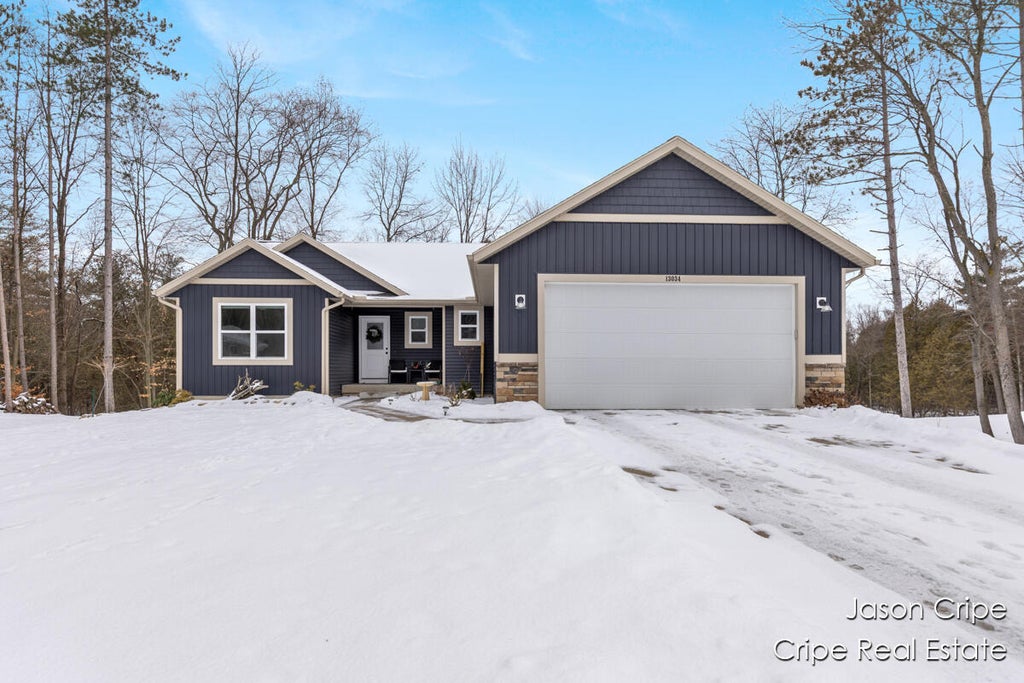 13034 Spruceridge Road, Spencer township
