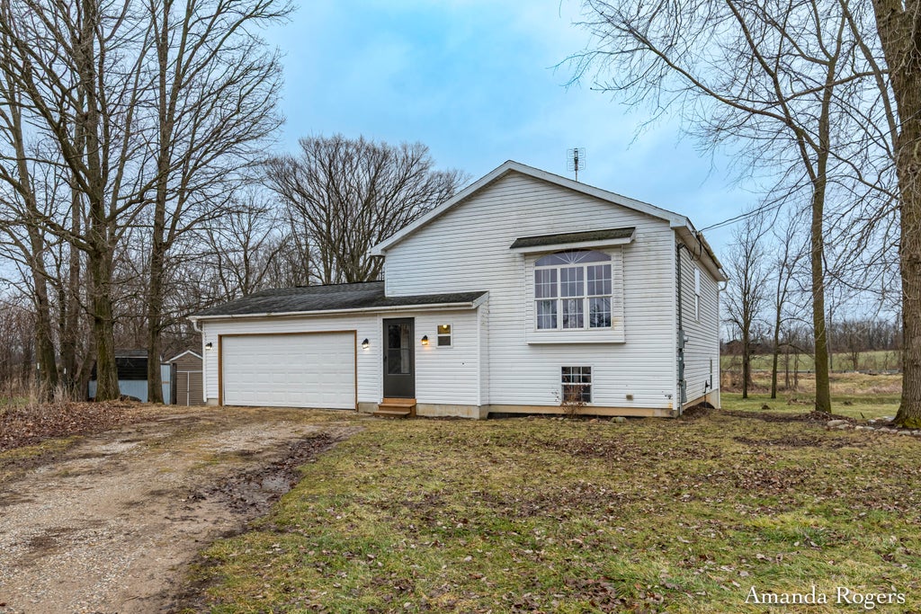 13447 Christopher Street, Odessa township