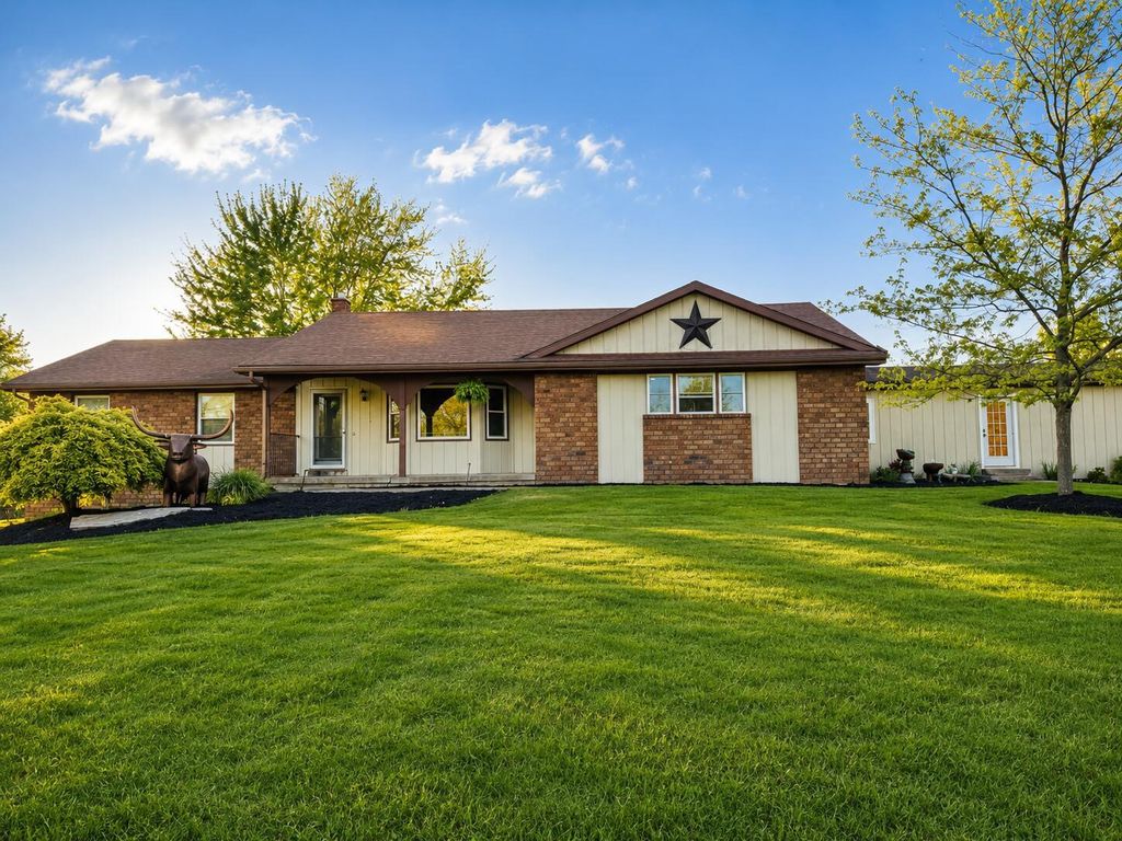 1595 Angling Road Sw, Jamestown charter township