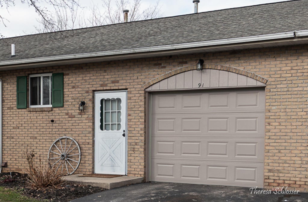 91 Grand Village Court Sw Unit: 34, Georgetown charter township