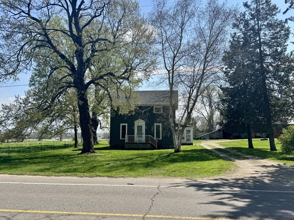 1224 102nd Avenue, Otsego township
