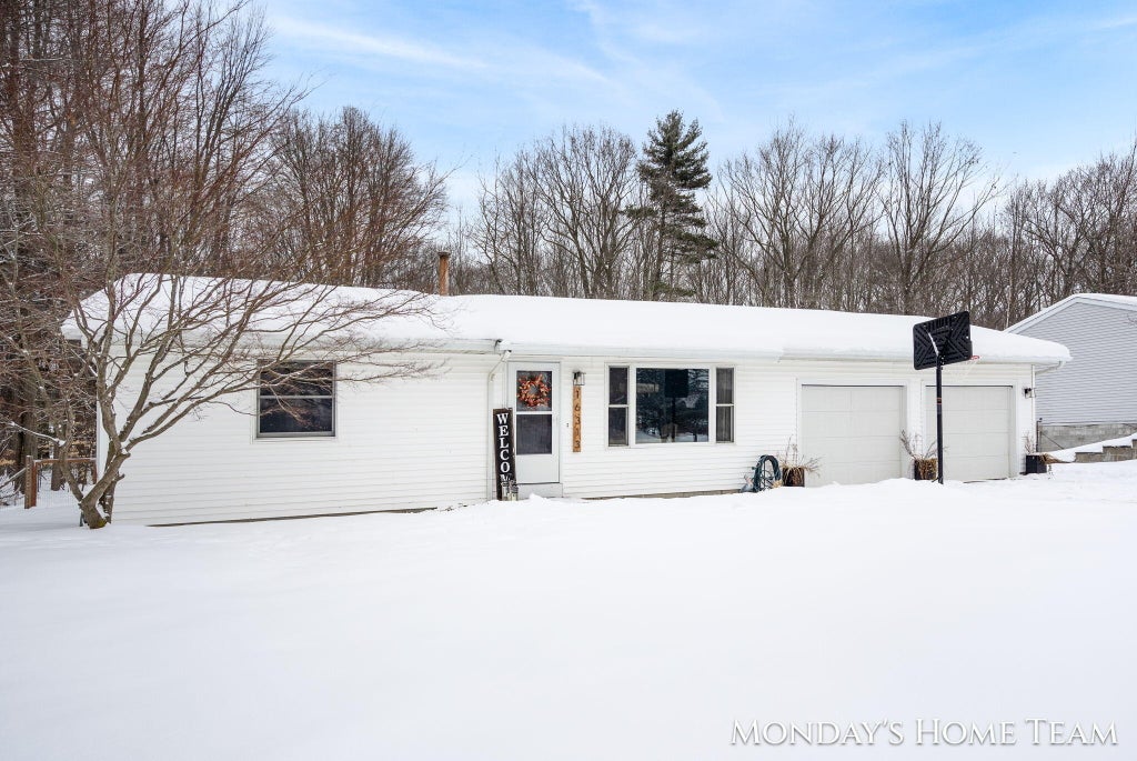 16313 Taft Road, Spring Lake township
