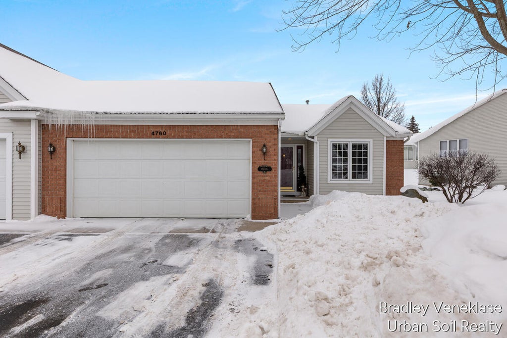 4760 Crescent Drive, Hudsonville city