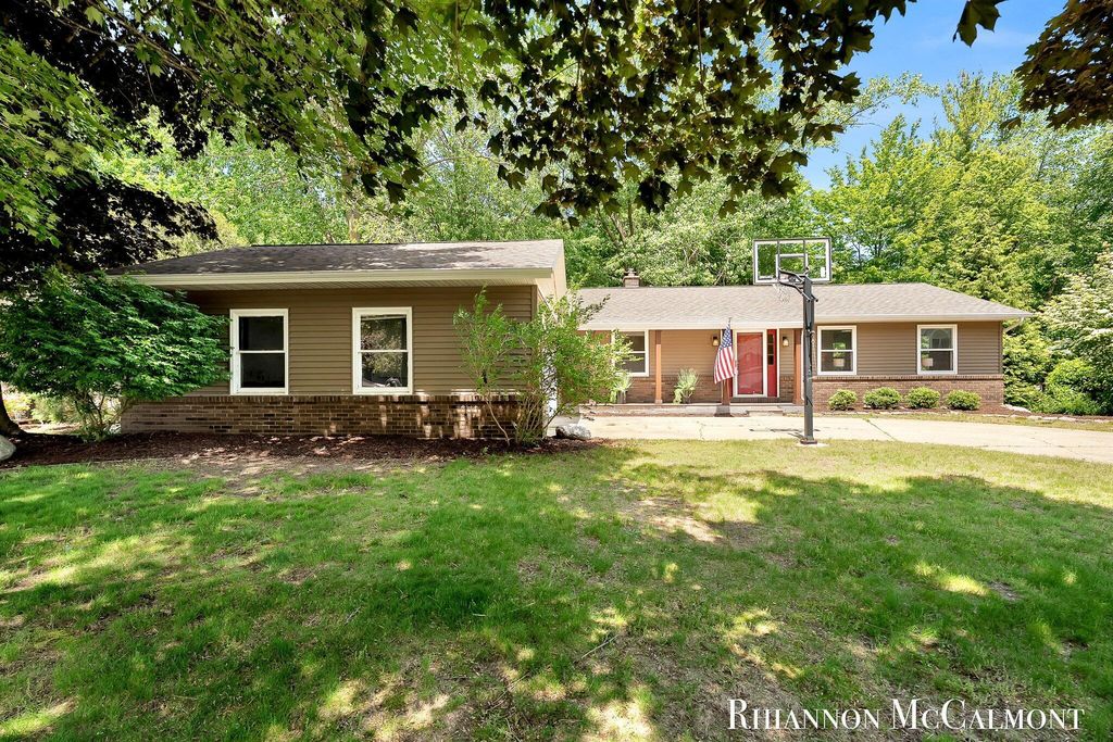 16151 Terrace Road, Spring Lake township