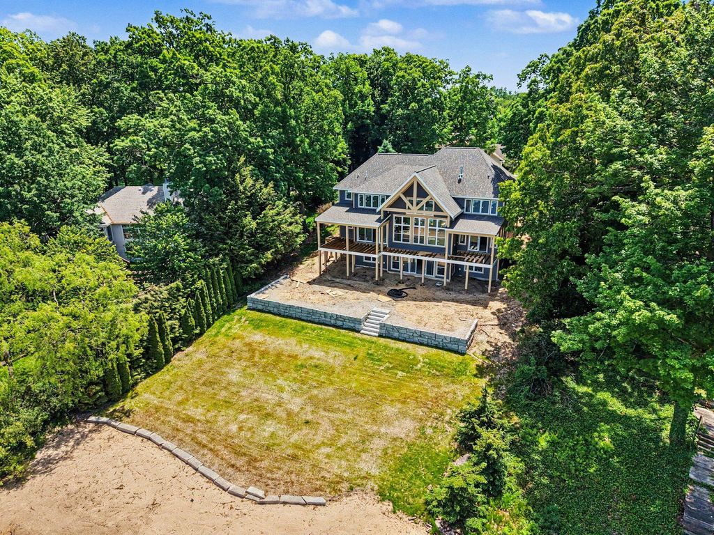 7273 Orlin Court Ne, Courtland township
