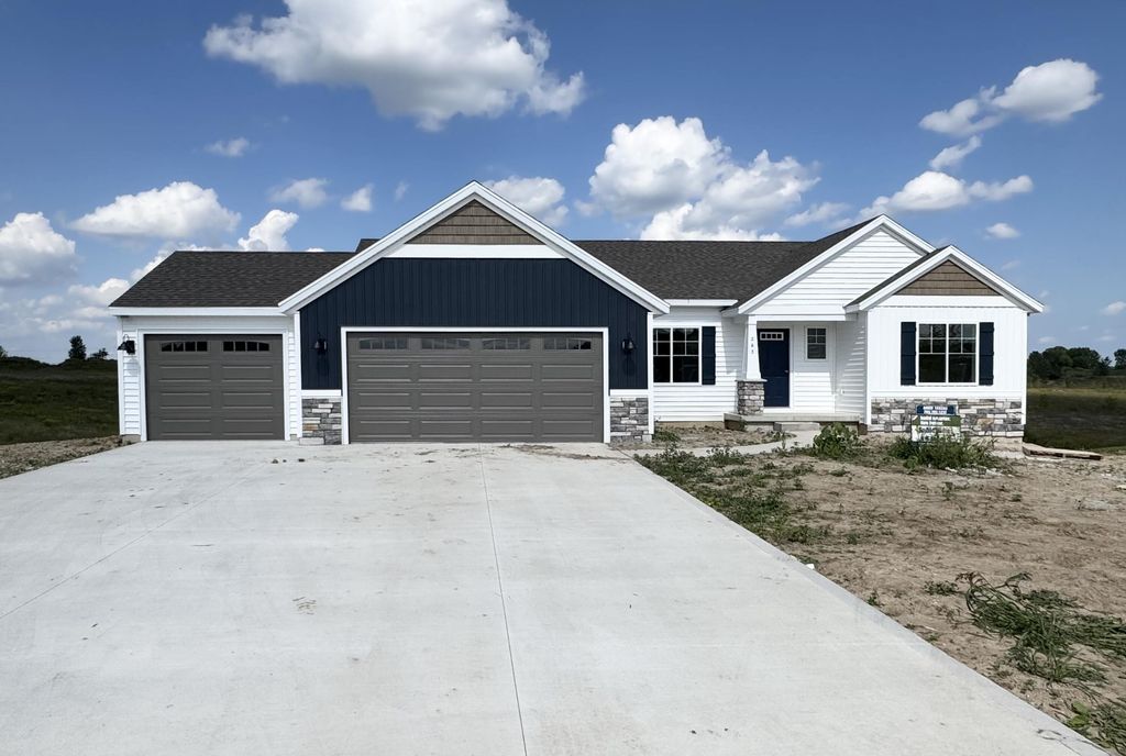 Lot 163 Wren Court Se, Leighton township