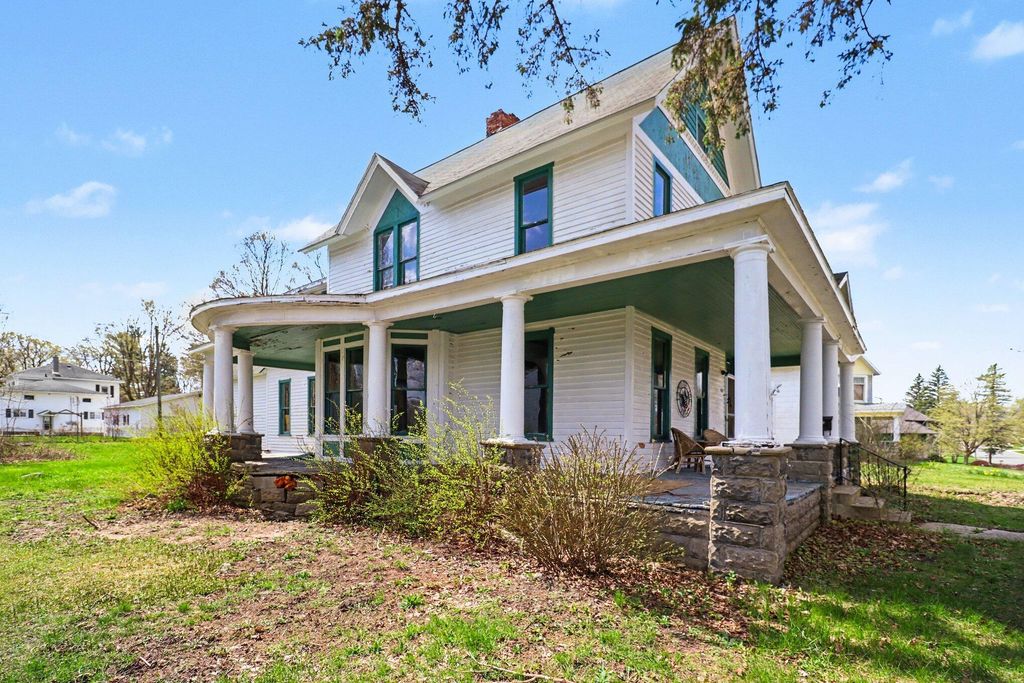 423 W Upton Avenue, Reed City city