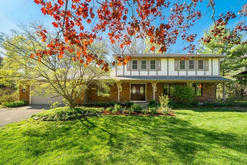 2551 Riveredge Drive Se, Cascade charter township