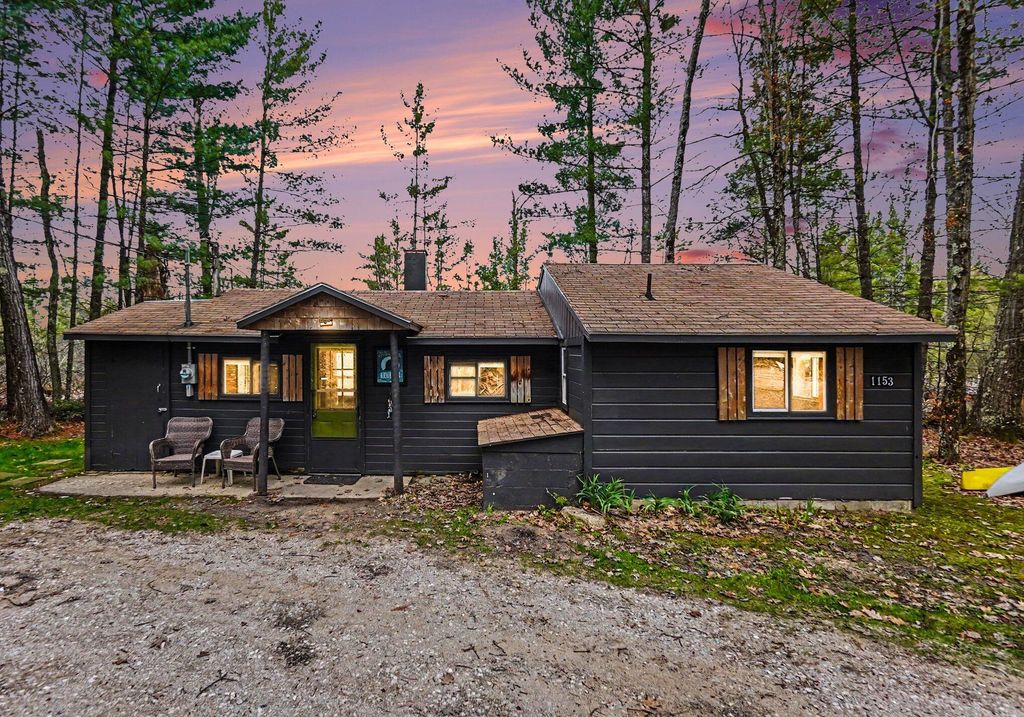 1153 W Channel Street, Lilley township