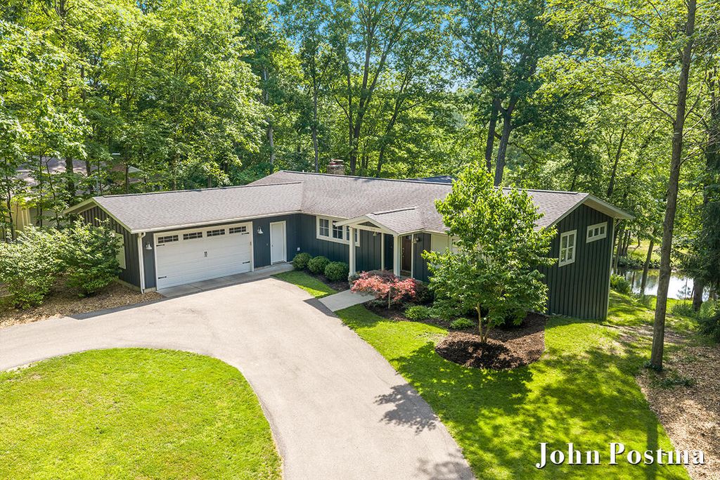 7314 Thornapple Park Drive Se, Grand Rapids