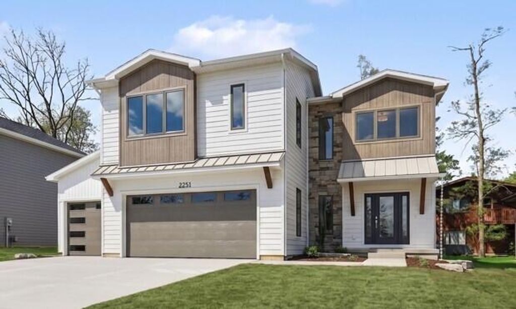 2329 Elinor Lane Se Unit: 5a, East Grand Rapids city
