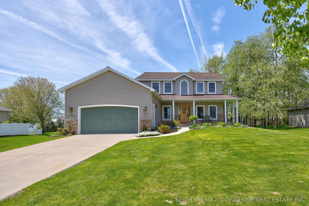 7453 Southwood Sw, Byron township