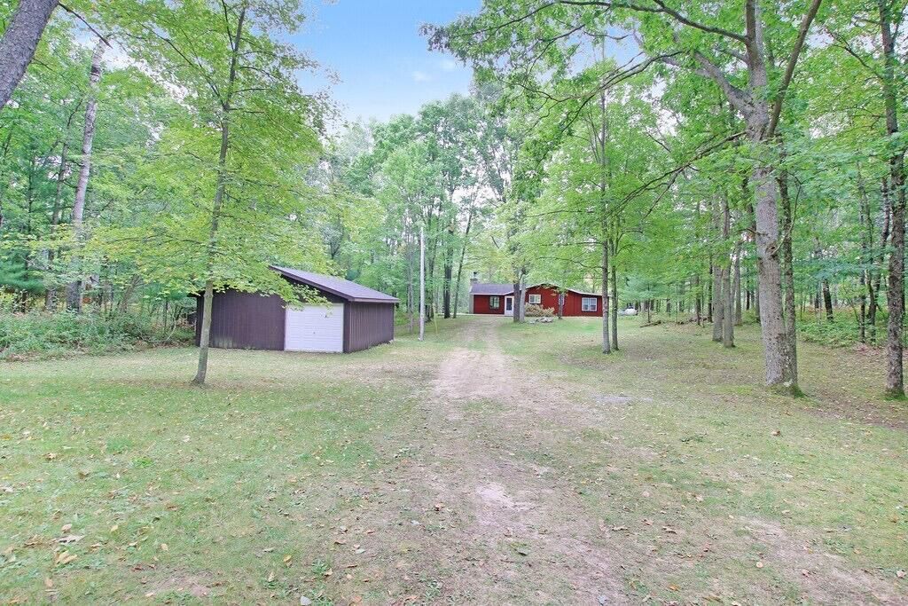 5779 E Marquette Trail, Yates township