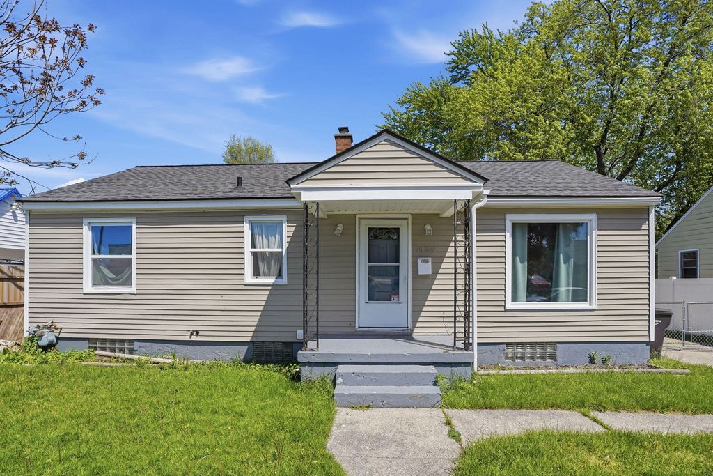 1620 Delwood Avenue Sw, Wyoming city