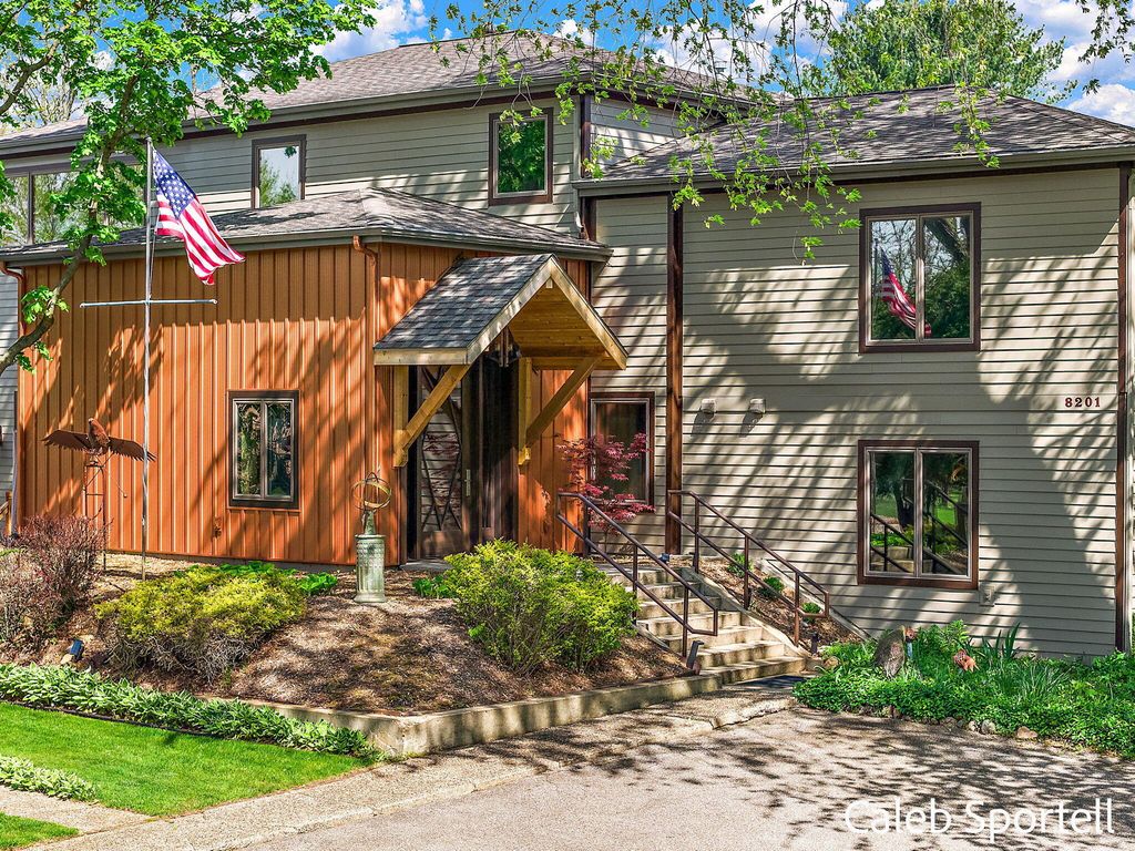 8201 Cherry Valley Avenue Se, Caledonia township