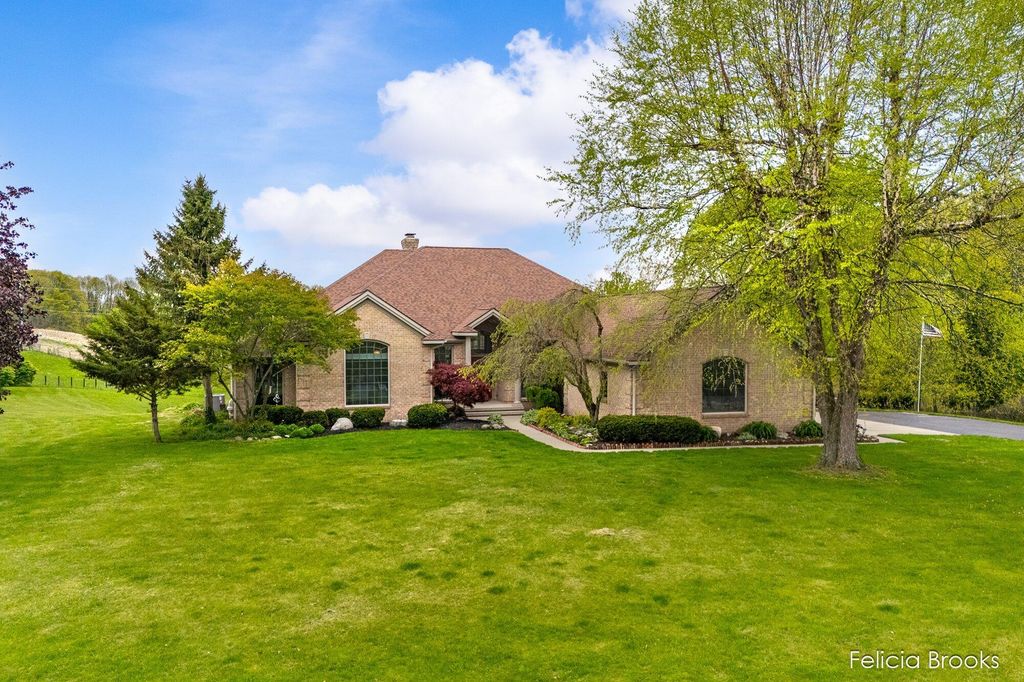 275 W Brogan Road, Baltimore township