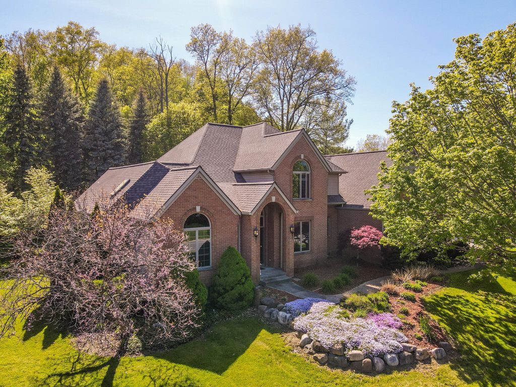 146 Summerfield Court Sw, Georgetown charter township