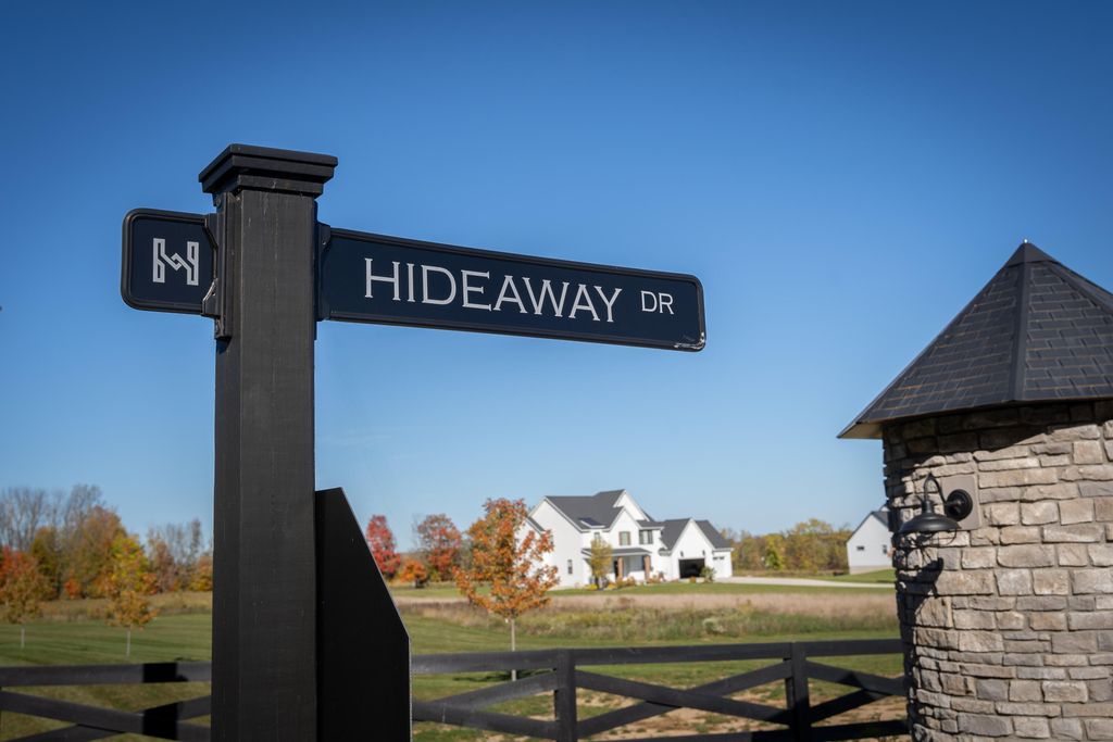 10071 Hideaway Court Se Unit: 20, Gaines charter township