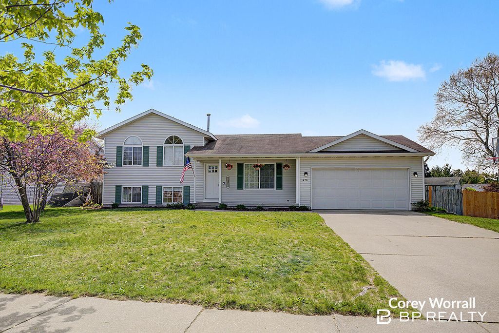 428 Sunbrook Street Se, Gaines charter township