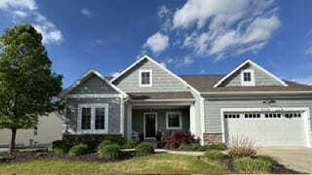 8374 Rose Ridge Drive Ne, Cannon township