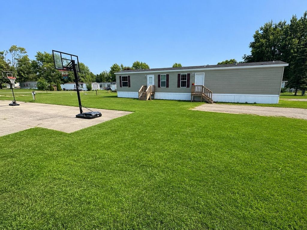 1362 Michigan Unit: 89-183, Otsego township