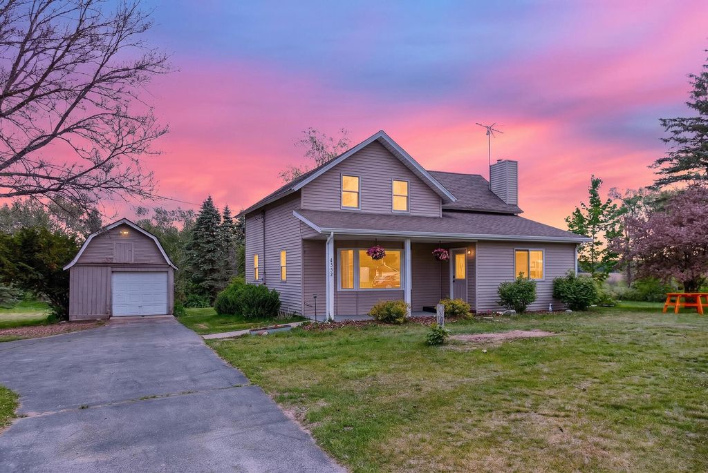 8332 5 Mile Road, Hinton township