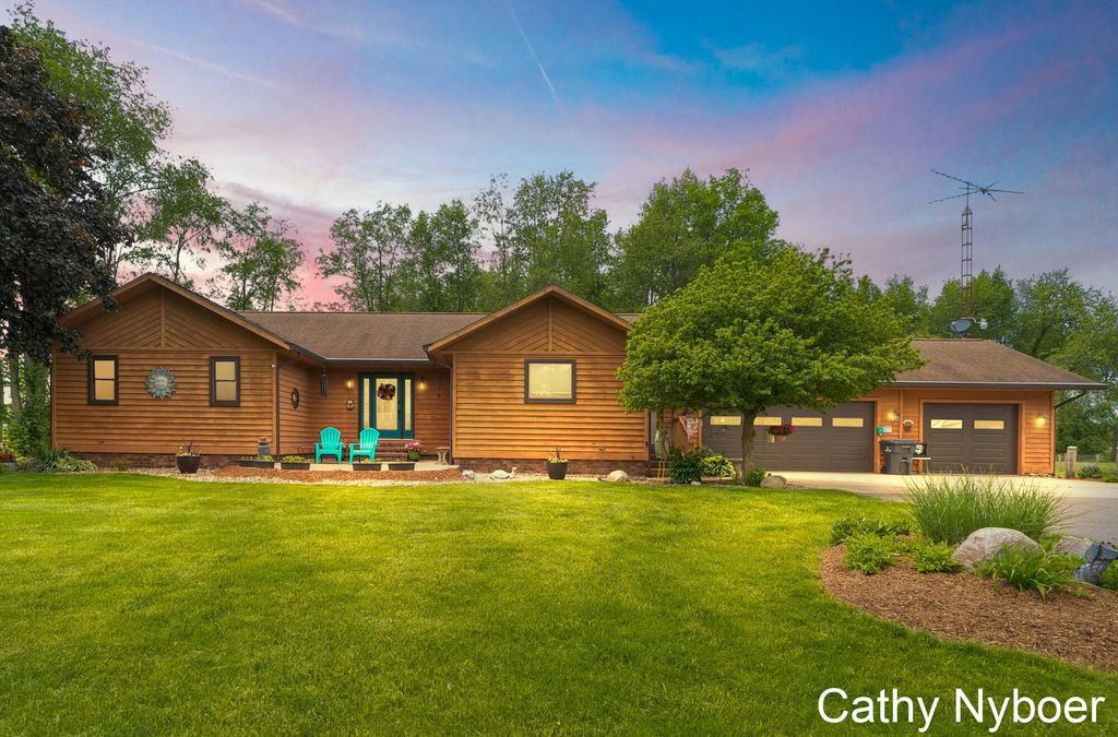 9188 W V Avenue, Prairie Ronde township
