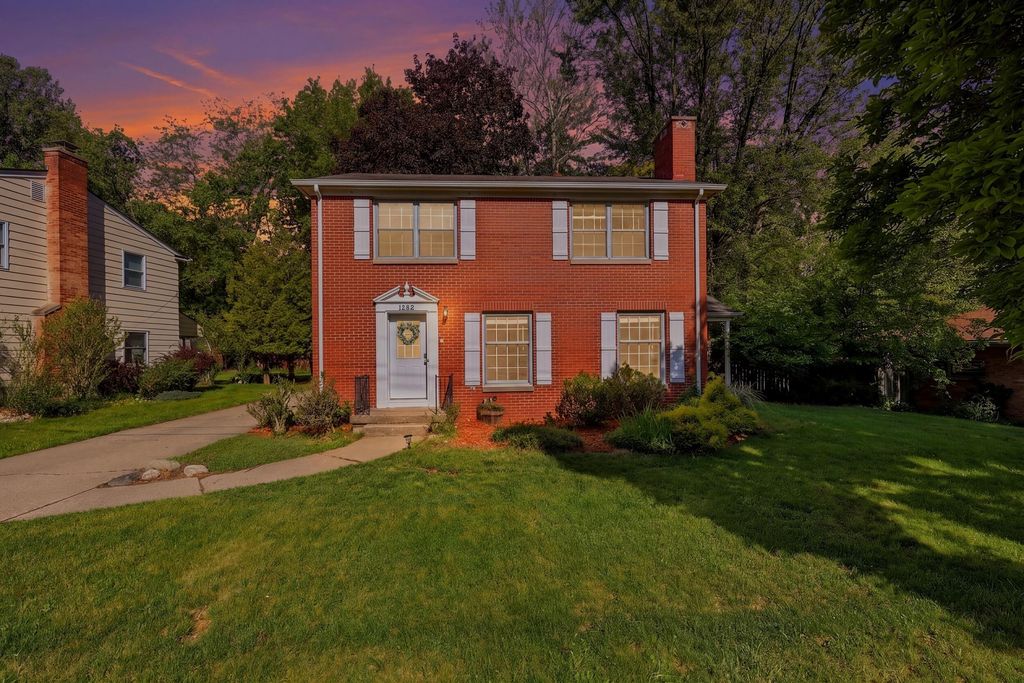 1905 Millbank Street Se, Grand Rapids city