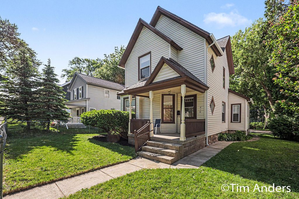 816 Innes Street Ne, Grand Rapids city