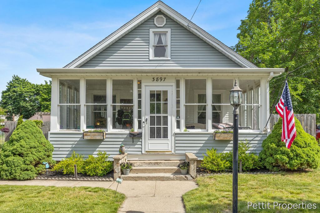 3897 Grand Street Sw, Grandville city