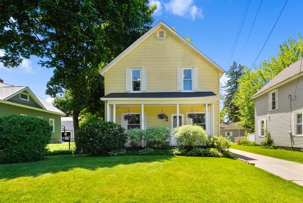604 Hubbard Street Ne, Grand Rapids city