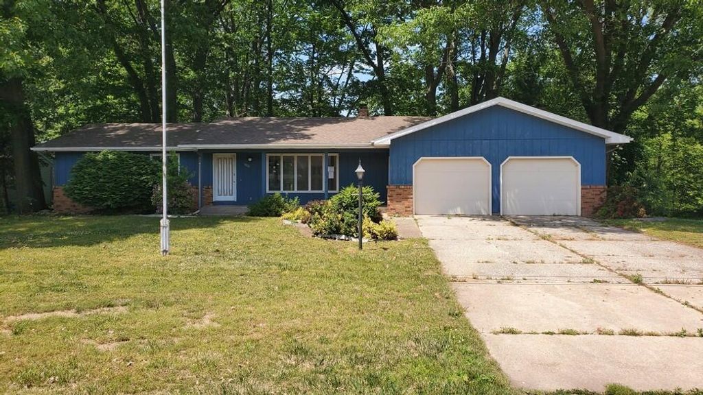 14261 Essenburg Drive, Holland charter township