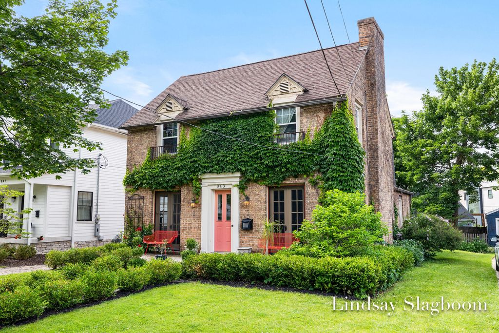 843 Orchard Avenue Se, East Grand Rapids city