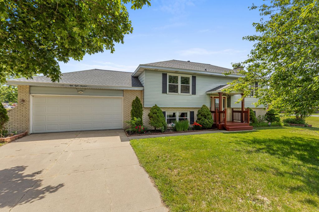 5800 Eastern Avenue Se, Kentwood city