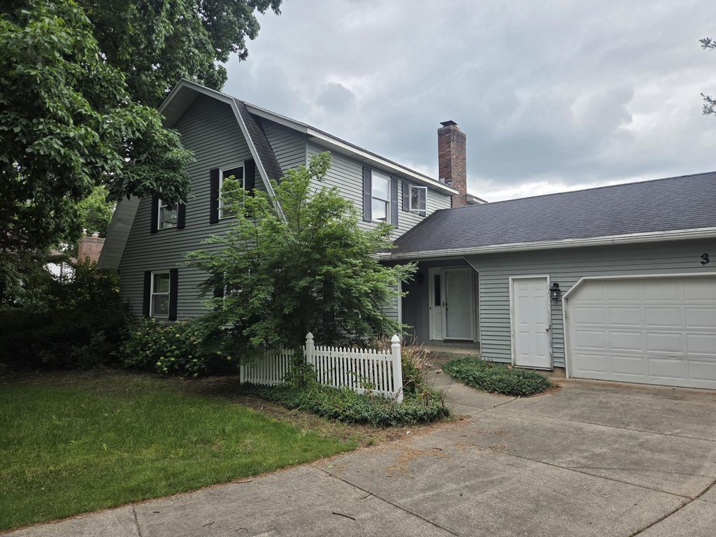 351 Eastmoor Avenue Se, Grand Rapids charter township