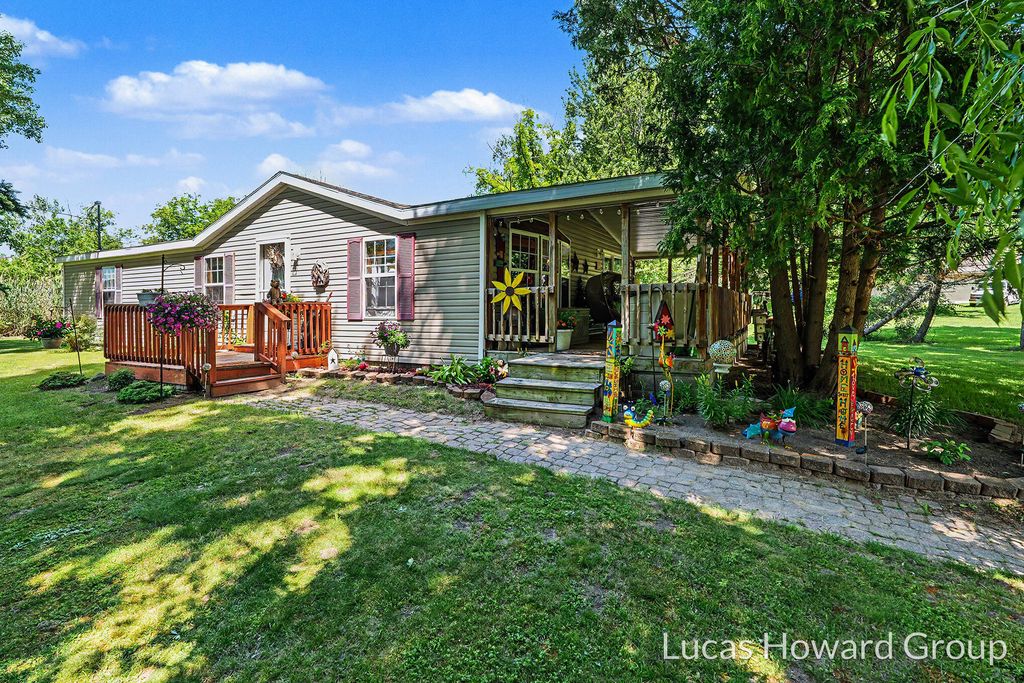 8746 S Shepherd Road, Coe township