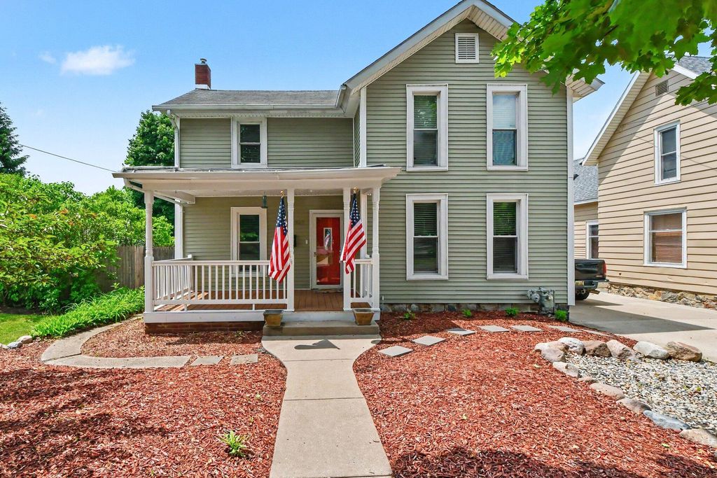 311 S Bridge Street, Belding city