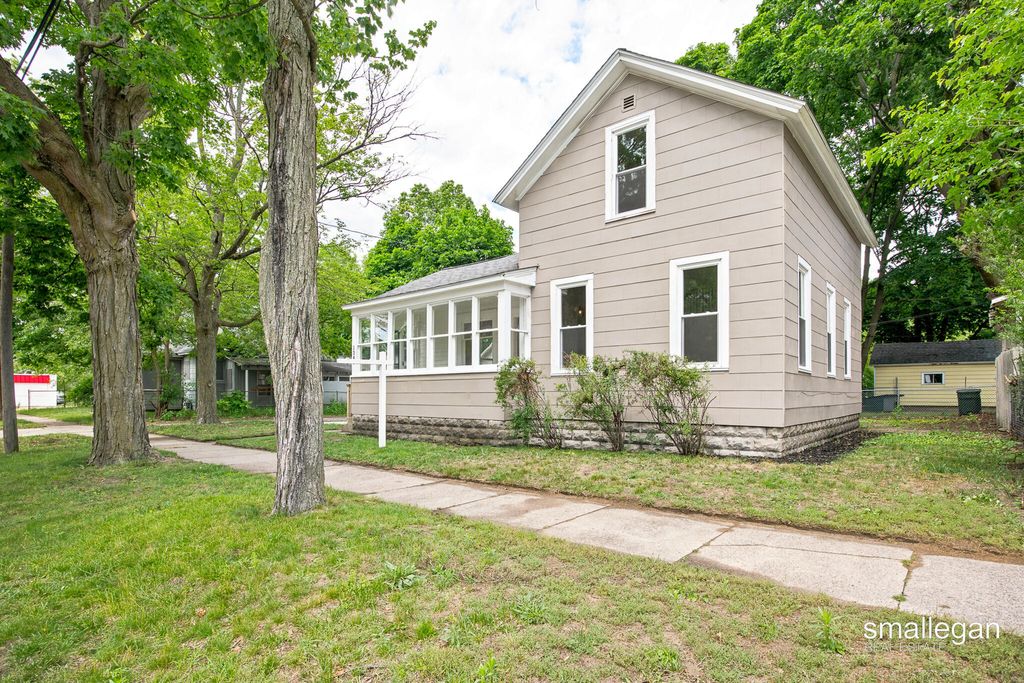 1346 5th Street, Muskegon city