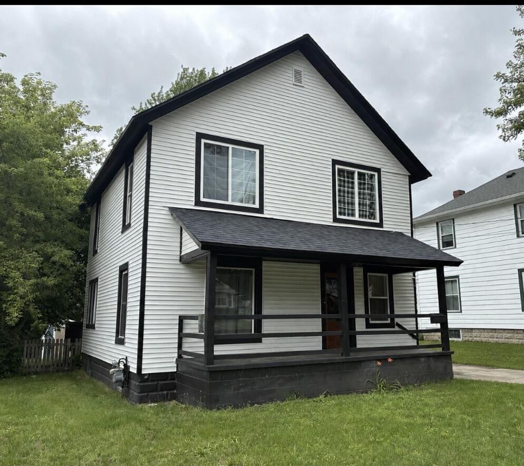 801 Maple Street, Albion city