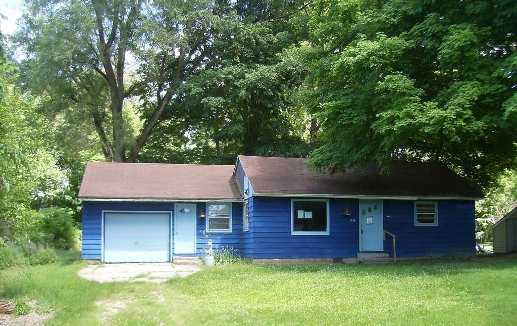 1989 Campground Road, Hastings charter township