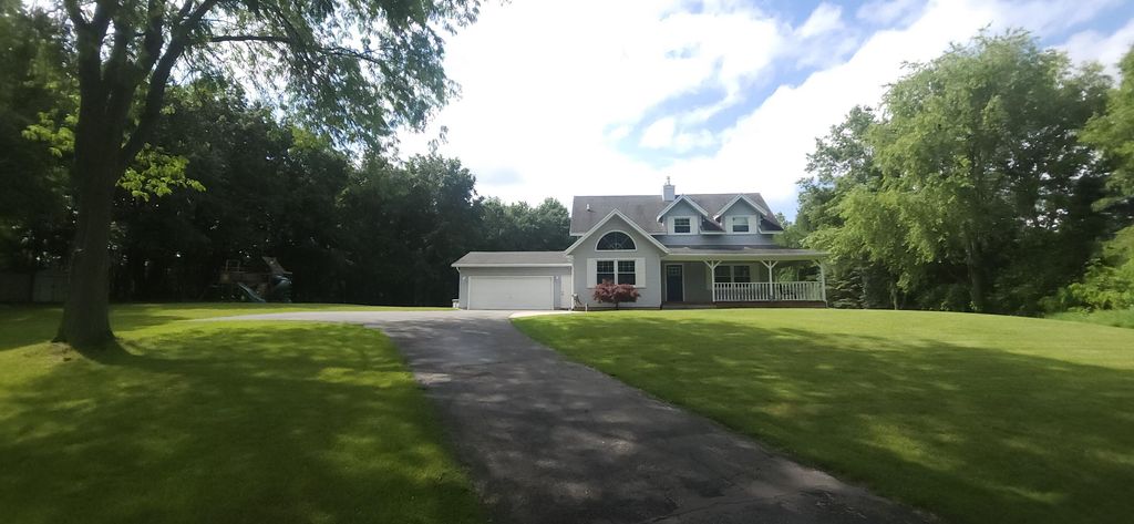 9390 76th Street Se, Caledonia township
