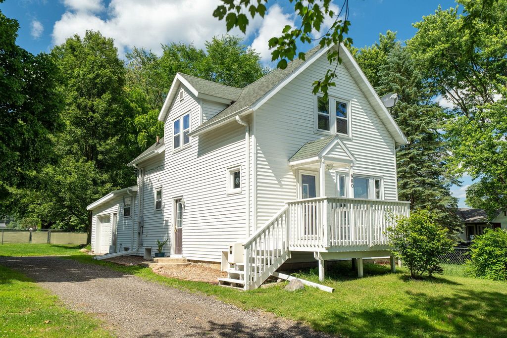 980 E Main Street, Ionia township