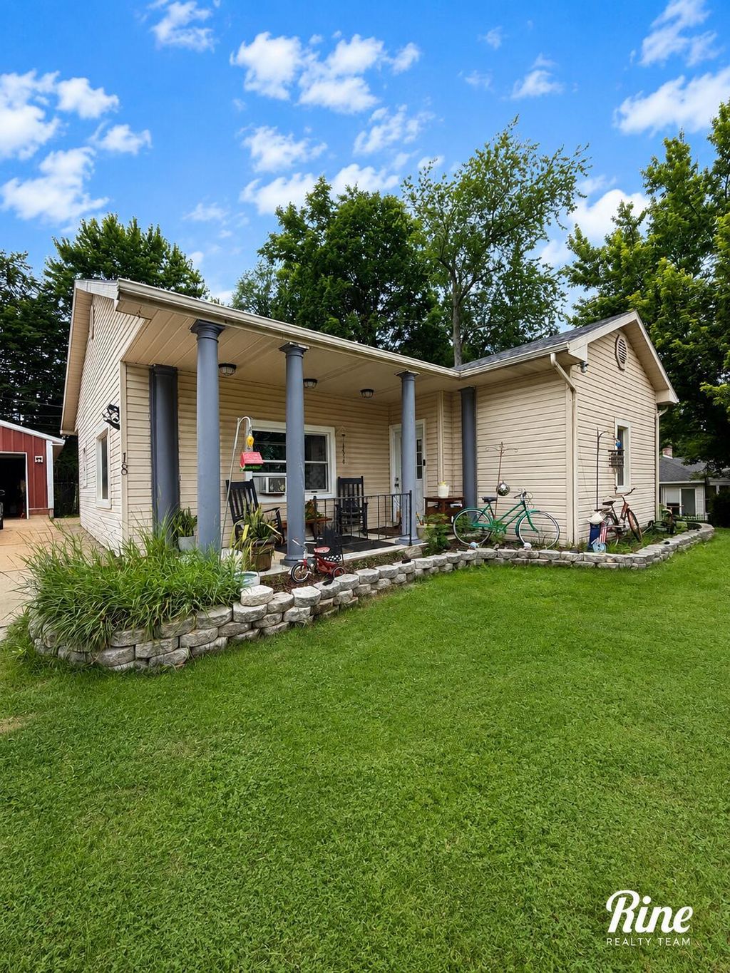18 Grand Avenue, Niles city