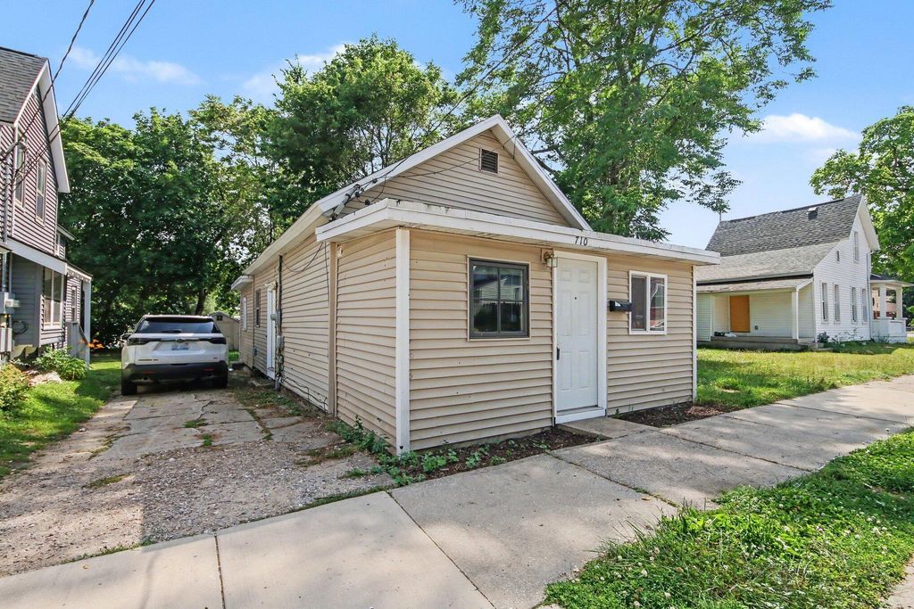 710 Baxter Street Se, Grand Rapids city