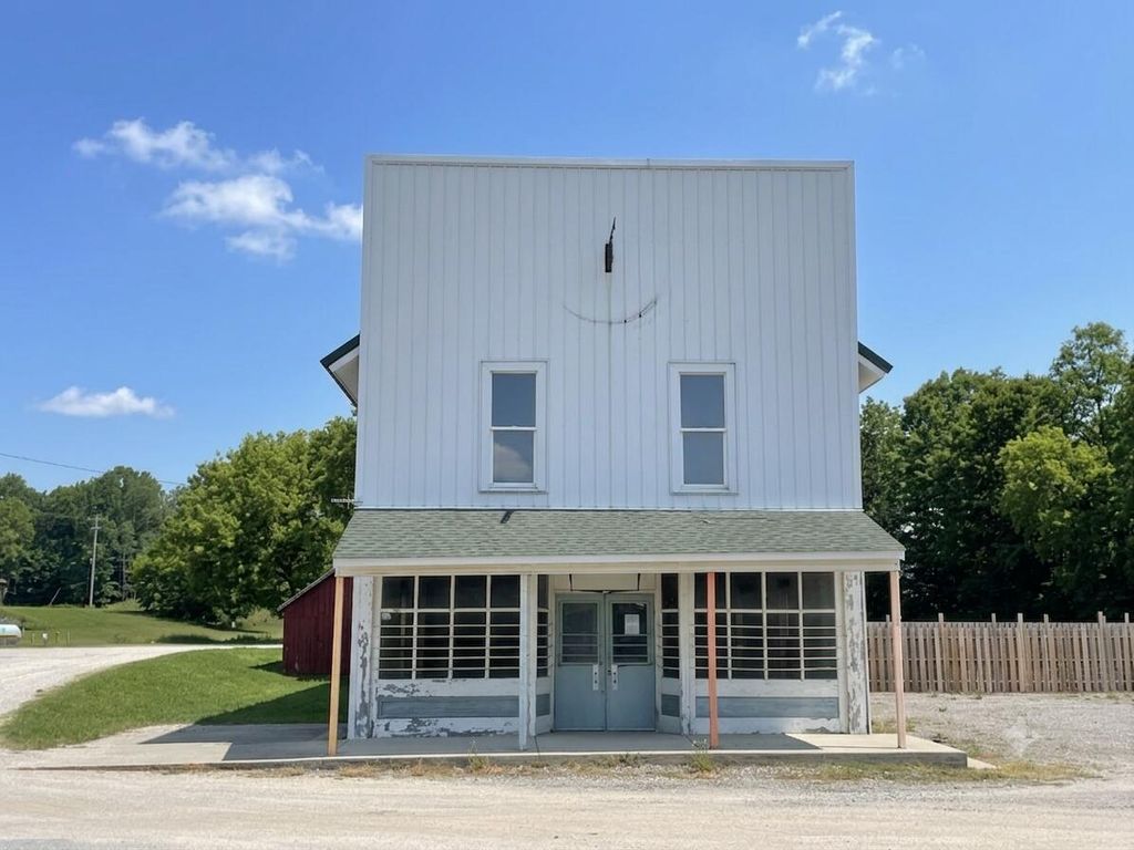 10978 E 8 Mile Road, Dover township