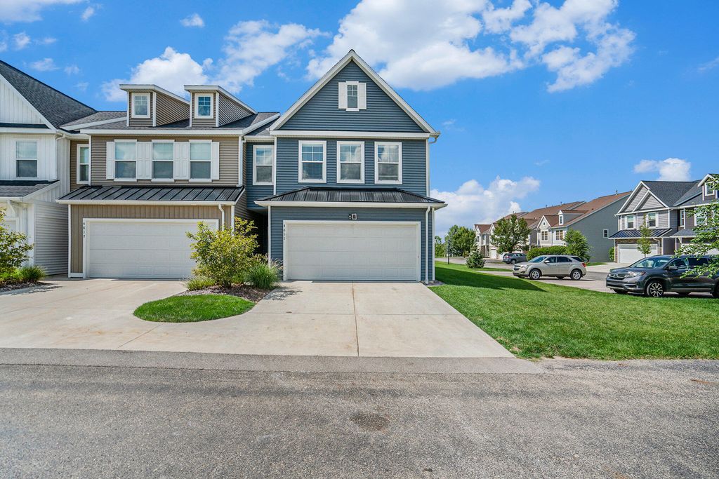 4811 Denali River Avenue Sw Building: H-13 Unit: 11, Wyoming city