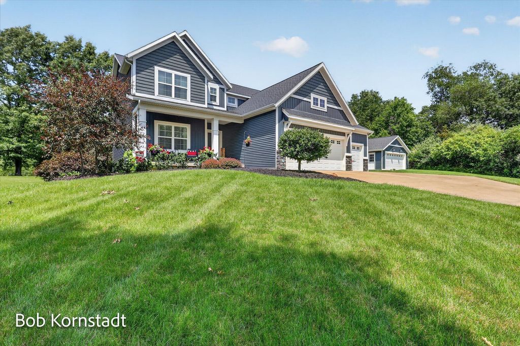 8059 Buttrick Ridge Trail Se, Caledonia township