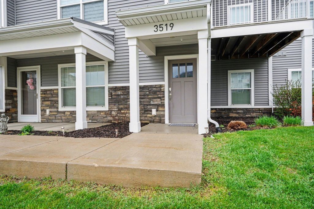 3519 Crystal River Street Sw, Wyoming city